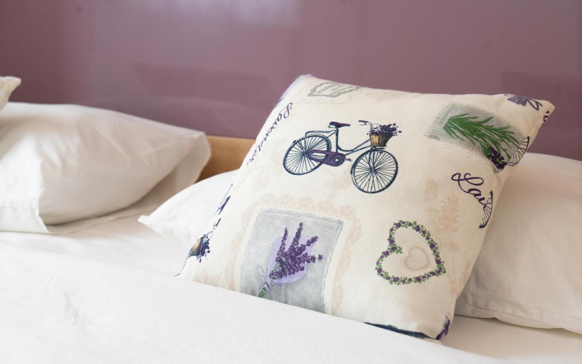 קרס Apartments Lila מראה חיצוני תמונה