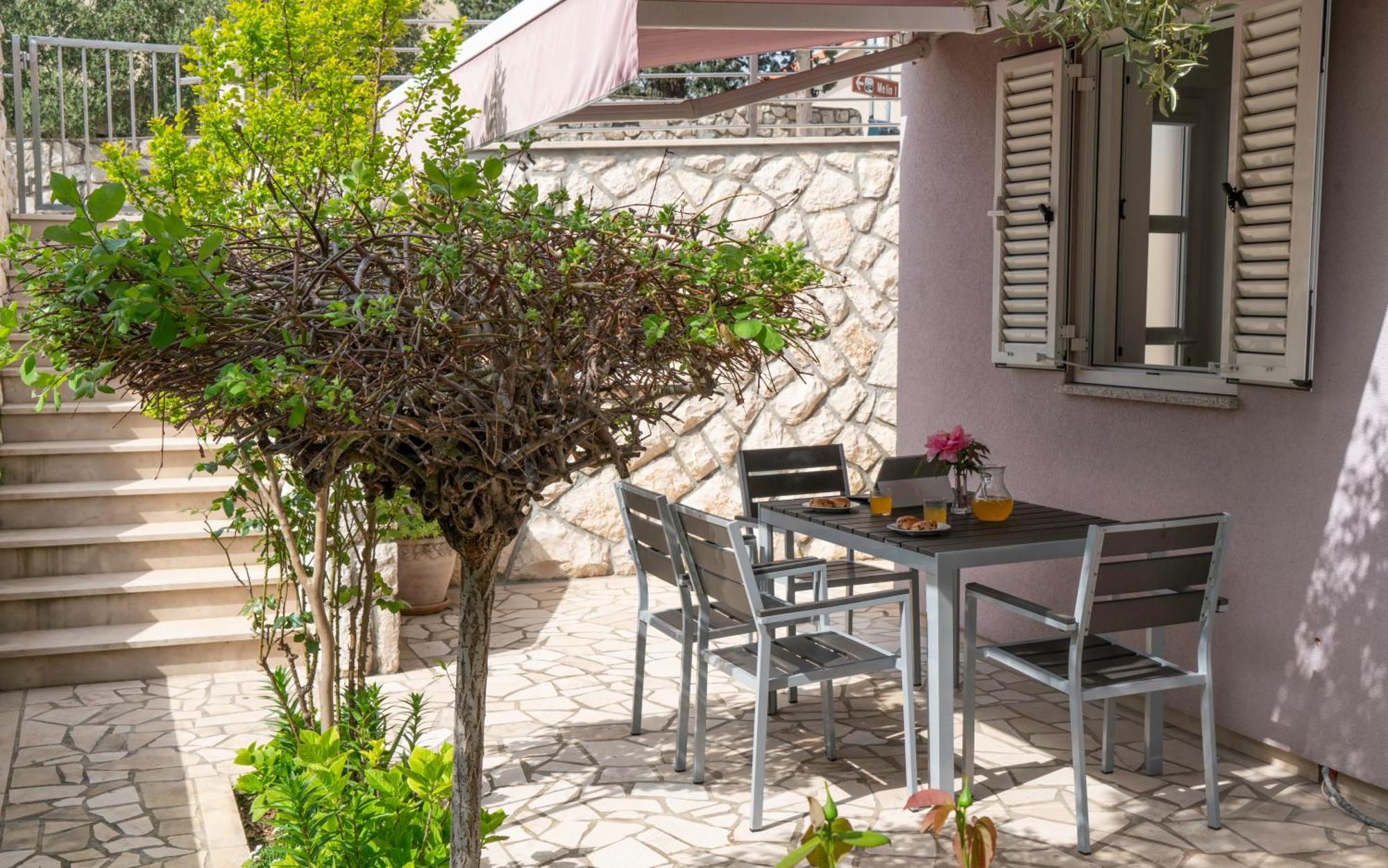 קרס Apartments Lila מראה חיצוני תמונה