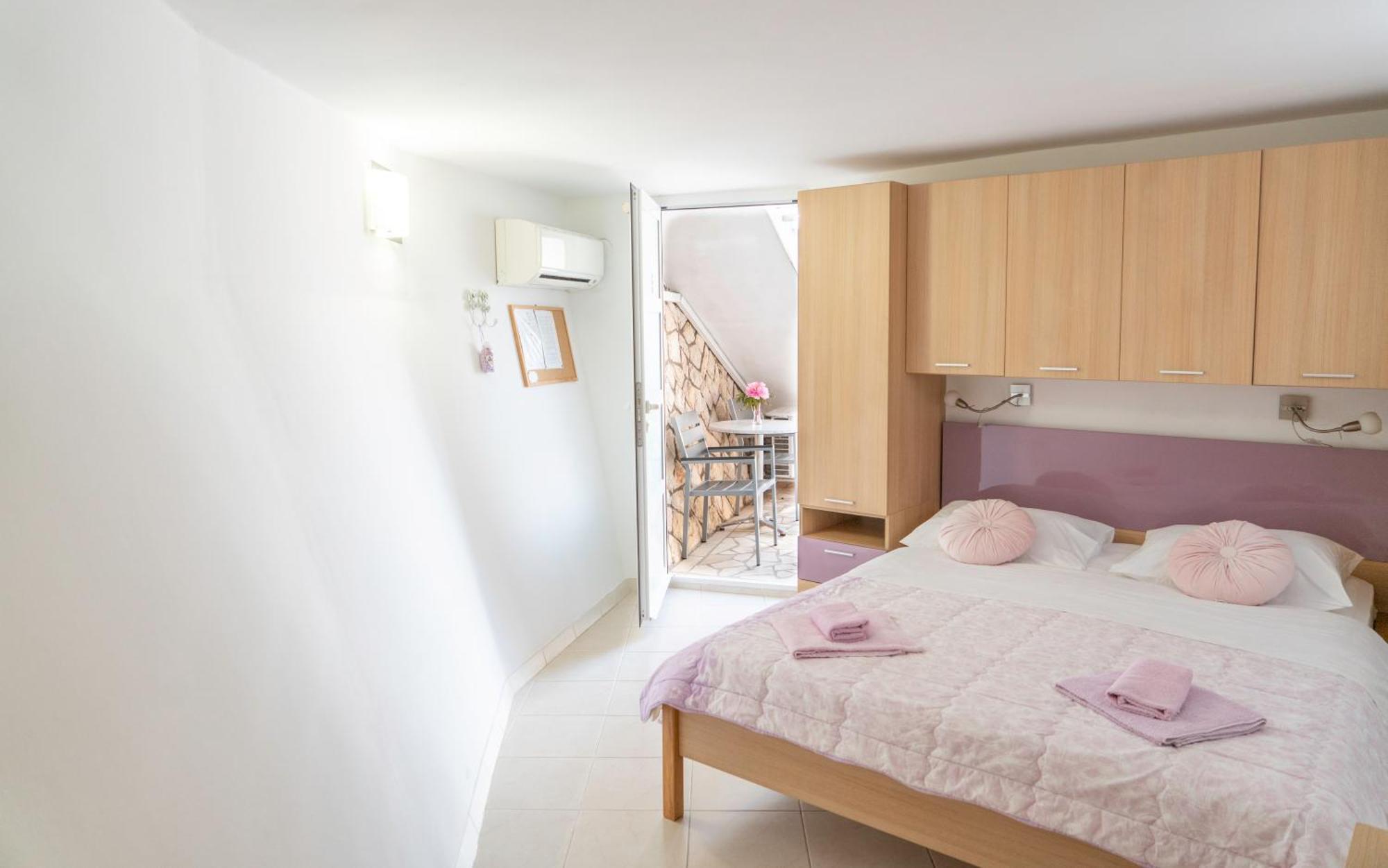 קרס Apartments Lila חדר תמונה