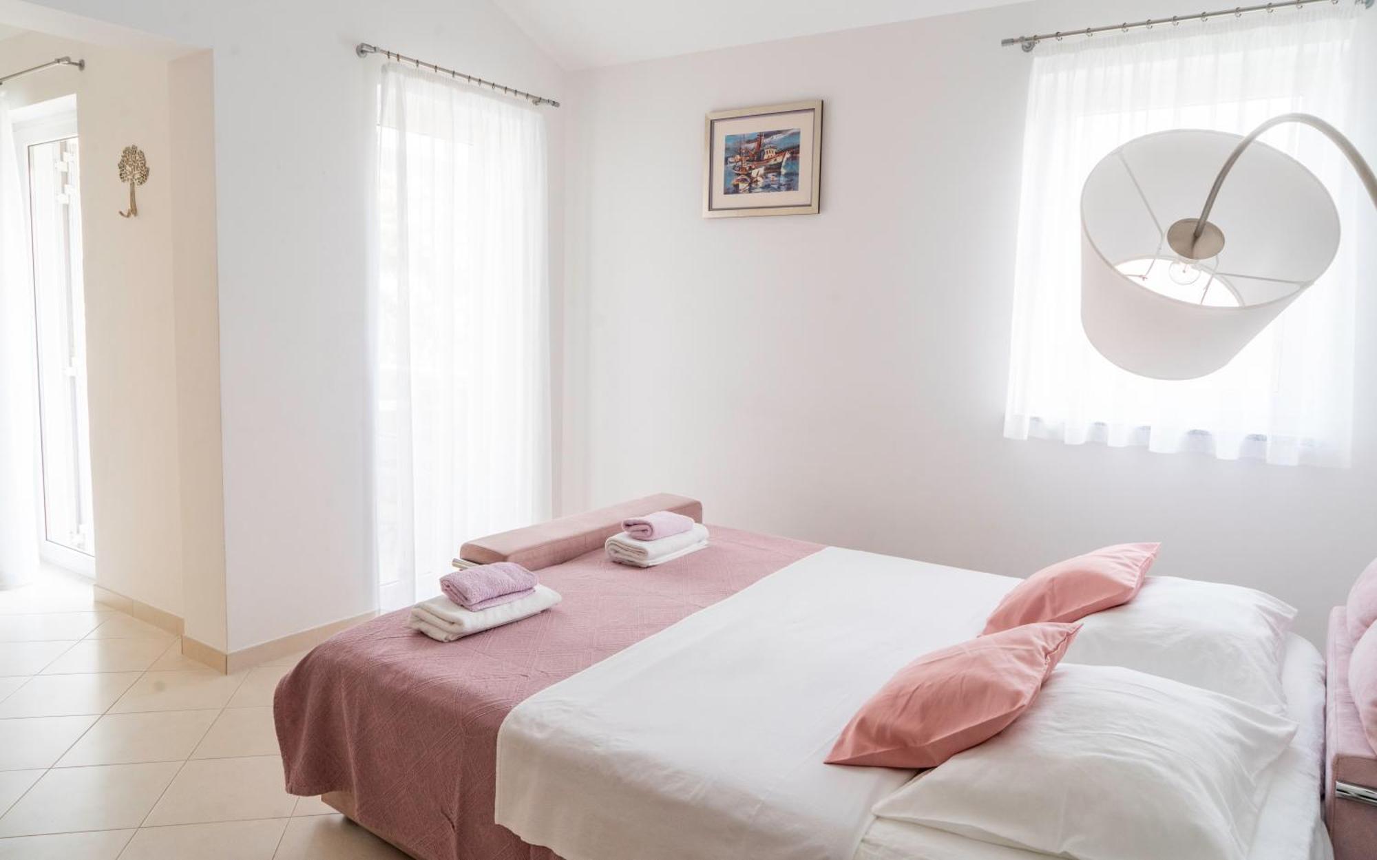 קרס Apartments Lila חדר תמונה