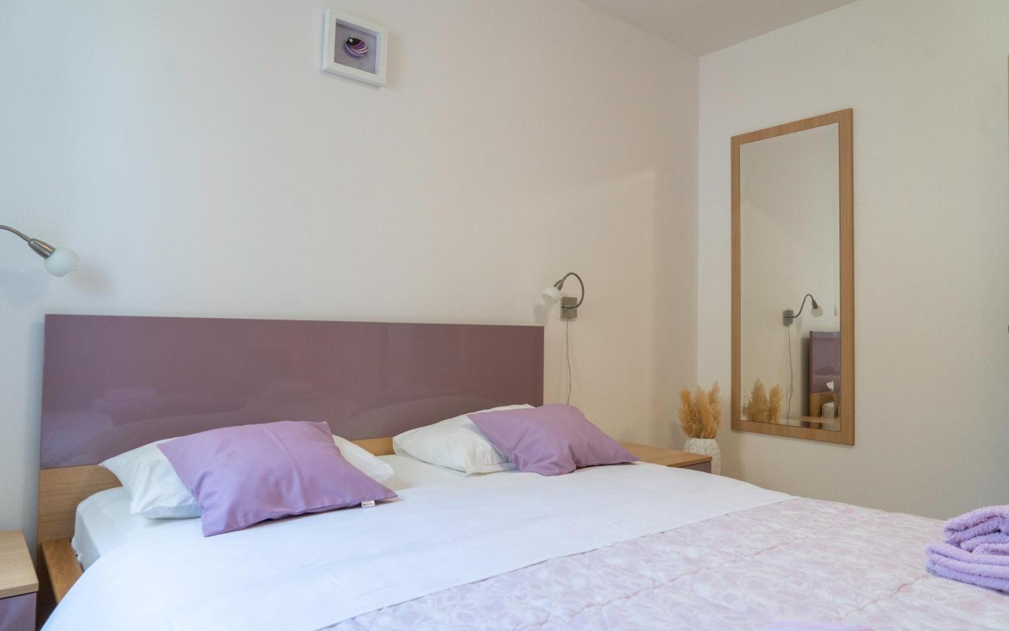 קרס Apartments Lila חדר תמונה