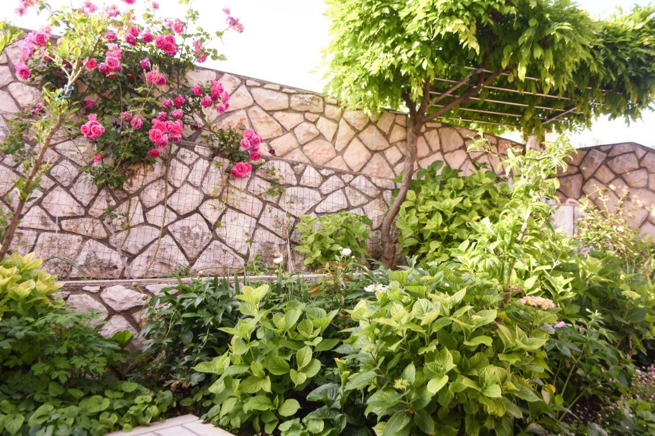 קרס Apartments Lila מראה חיצוני תמונה